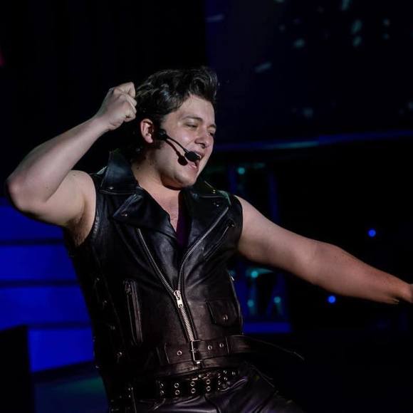 Meet your Posher, Matthew - Picture 1 of 1